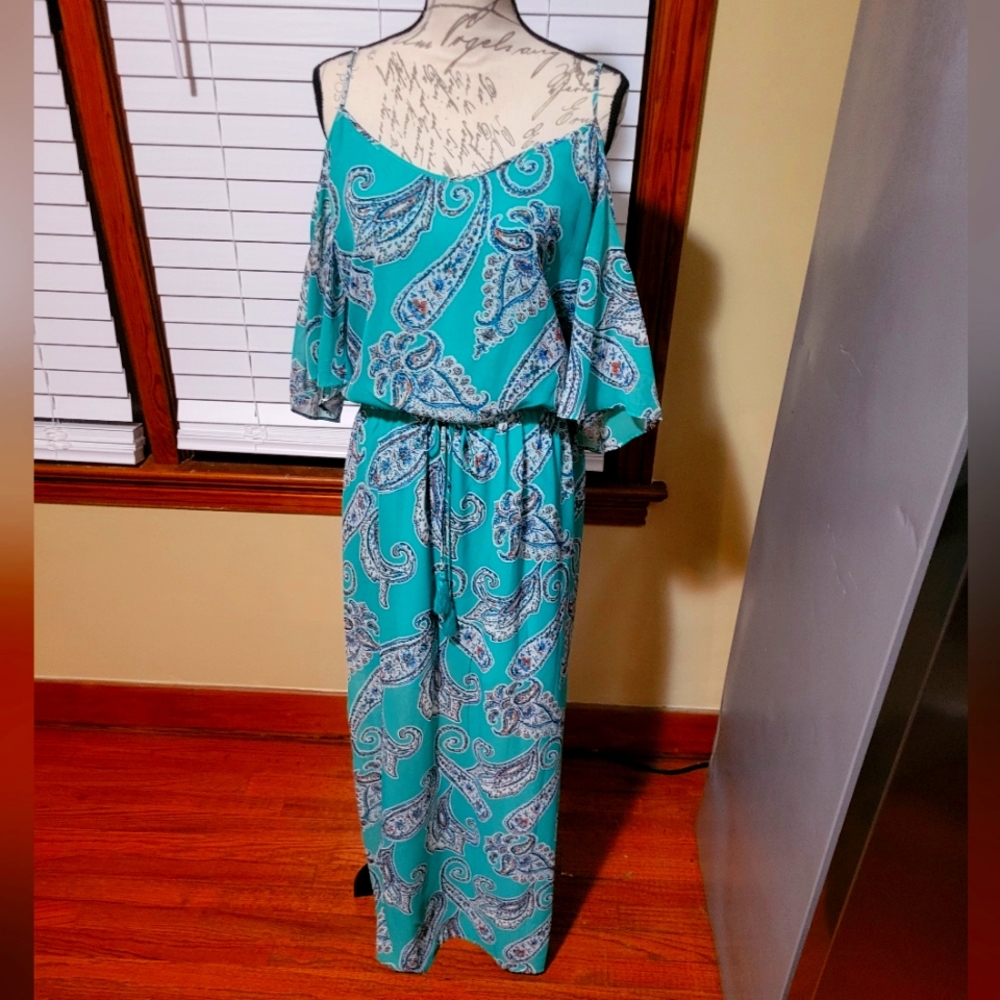Size 12 GREEN MAXI DRESS